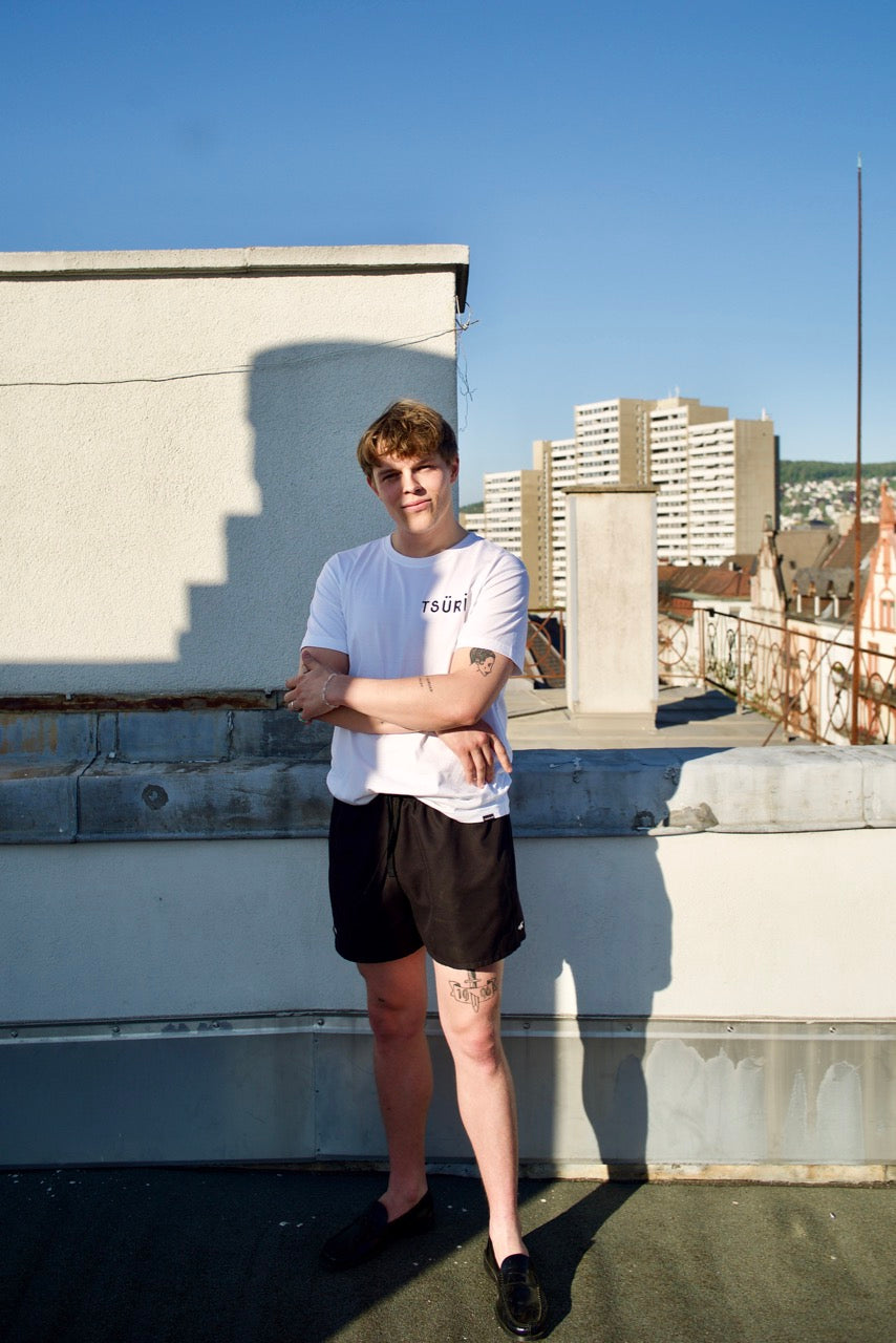 Original Tsüri T-Shirt in Weiss aus Bio-Baumwolle, Fairtrade-zertifiziert, Unisex Streetwear aus Zürich