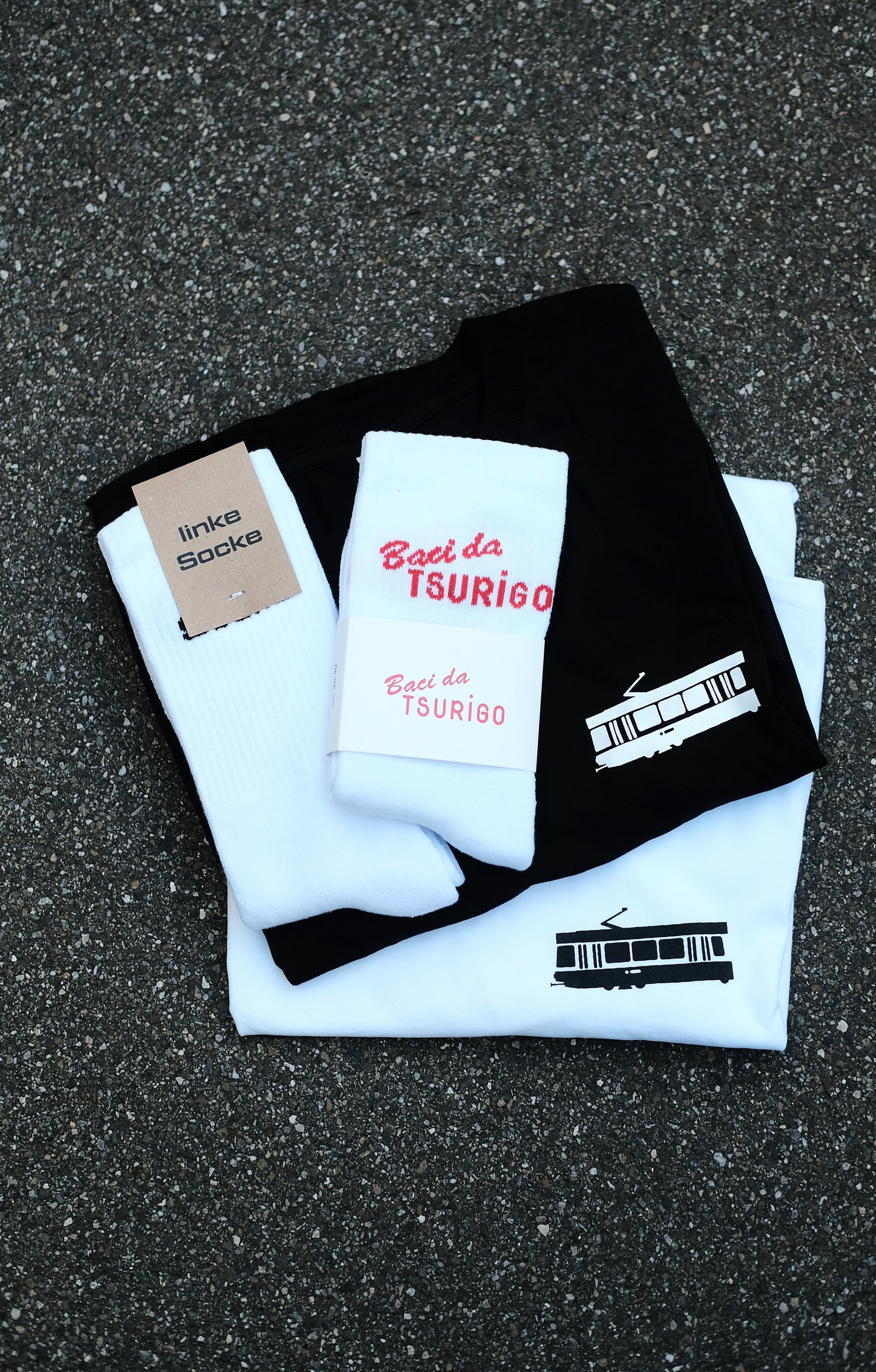 Tram Shirt & Socken Bundle