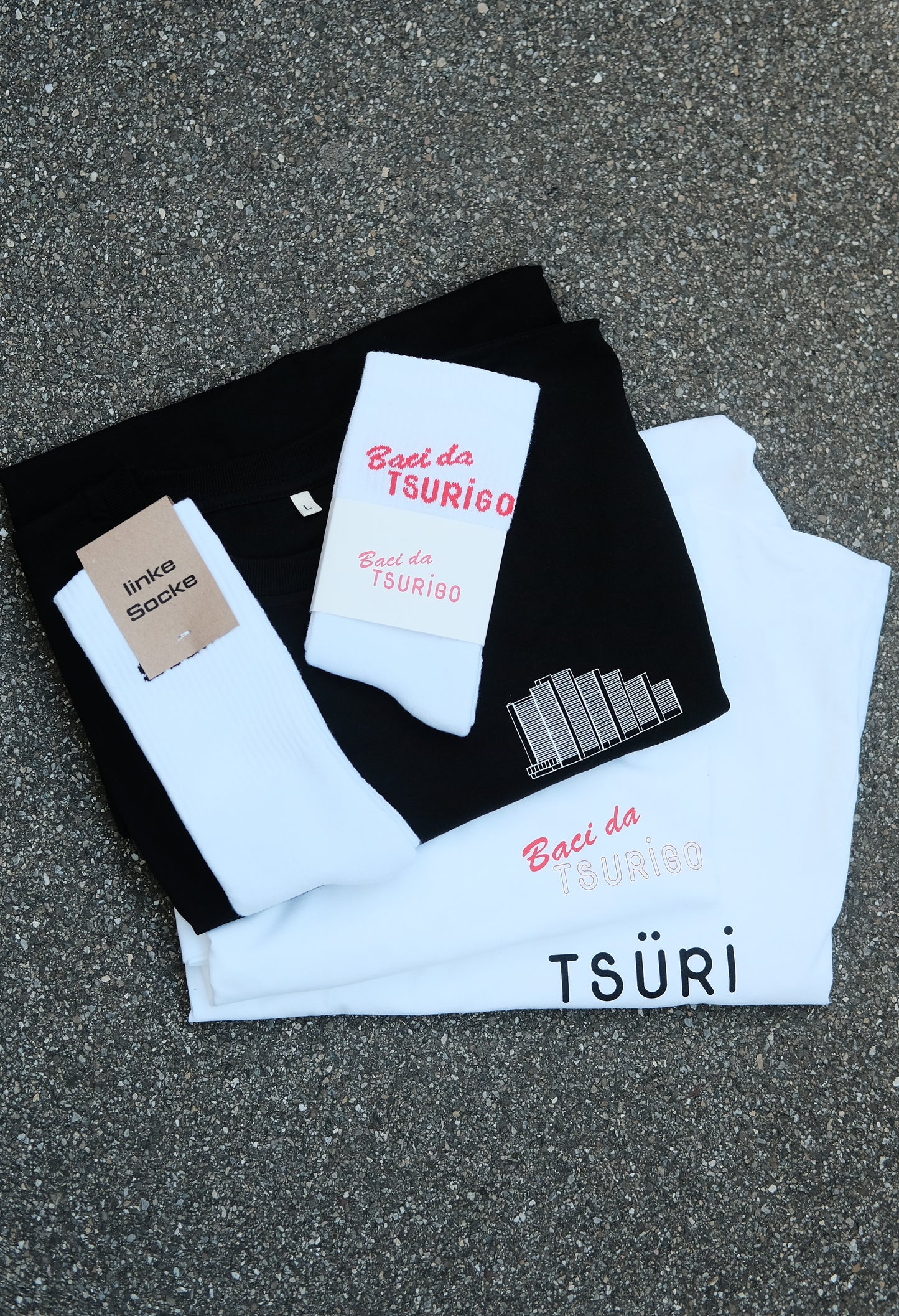 Tsüri Shirt & Socken Bundle